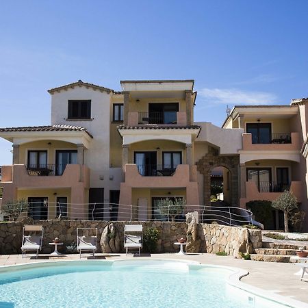 Bados Mare Apartment Олбия Екстериор снимка