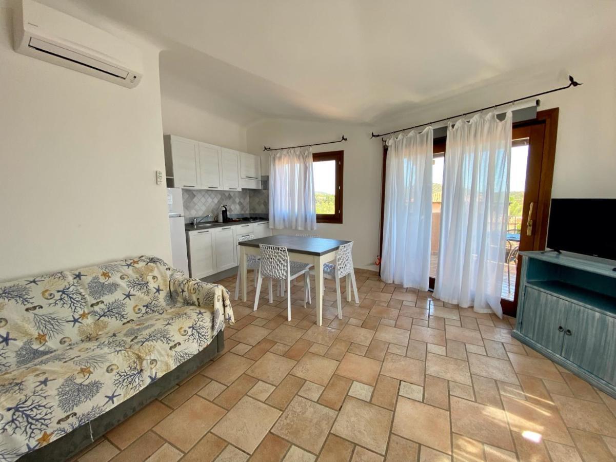 Bados Mare Apartment Олбия Екстериор снимка