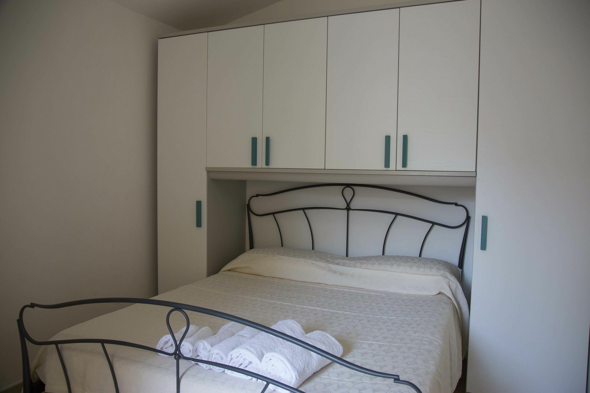 Bados Mare Apartment Олбия Екстериор снимка